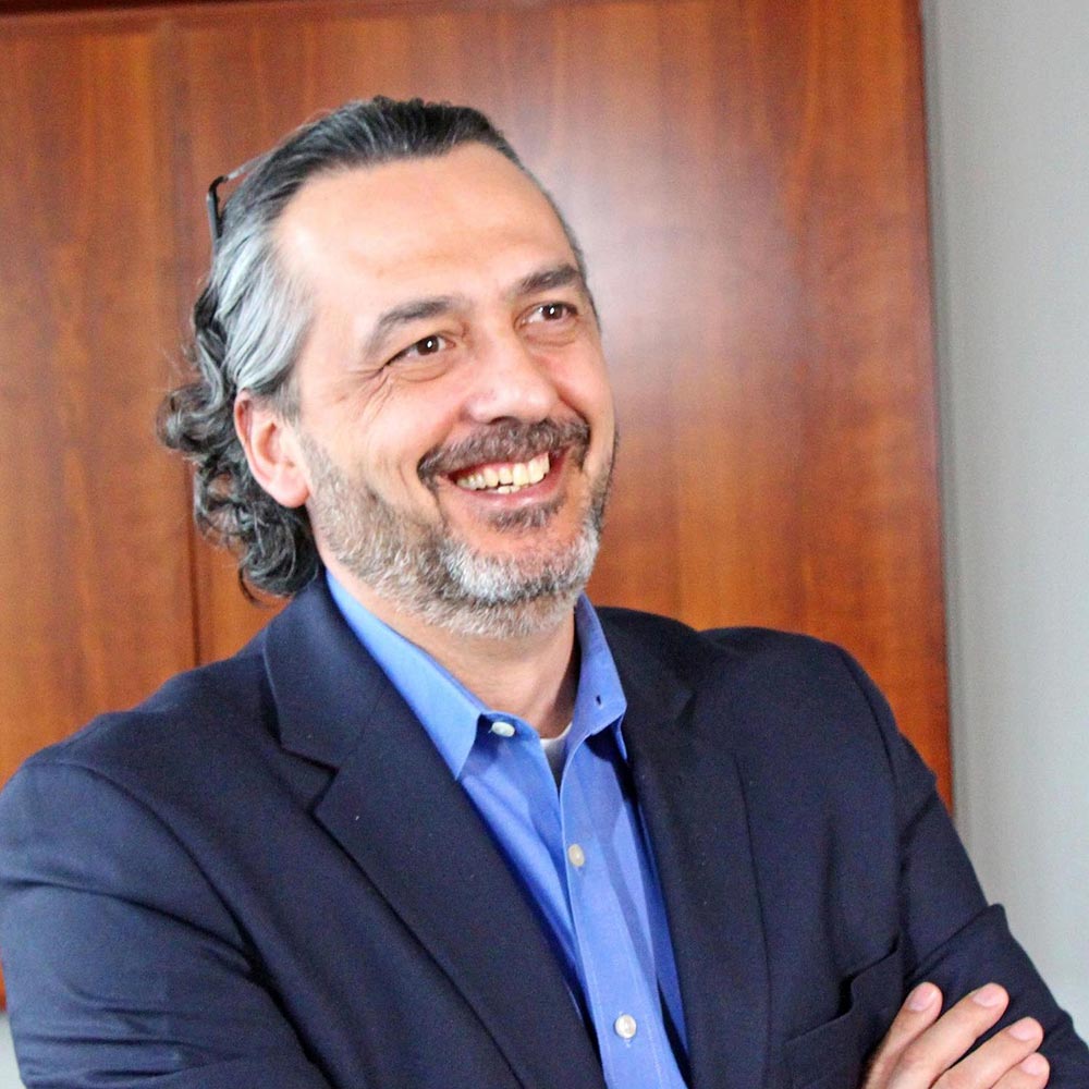 Tufan E